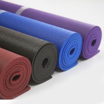 tapis de yoga en PVC
