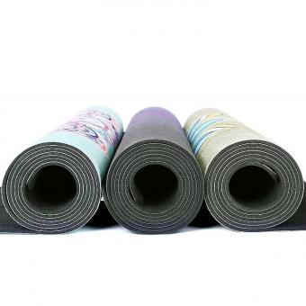 tapis de yoga en daim